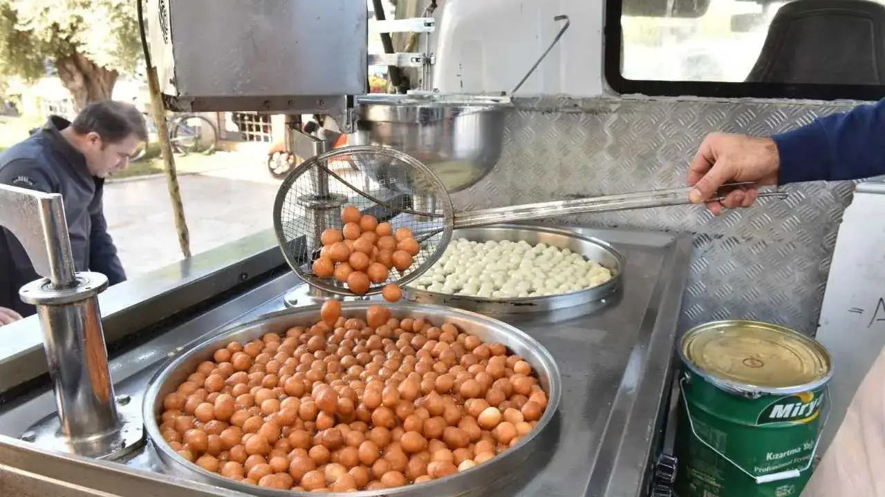 Manisa’nın İlk Kadın Başkanı Gülşah Durbay Kepez’de Unutulmadı 2